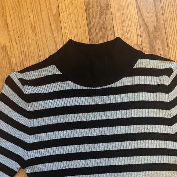 Philosophy / Ribbed Mock Neck Stripes / M - Picture 7 of 7